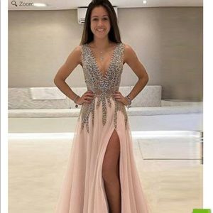 Beautiful prom dress!